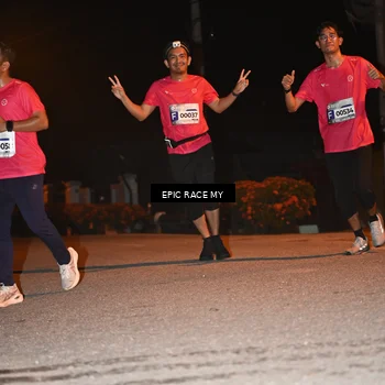 Runner Photo 8416855