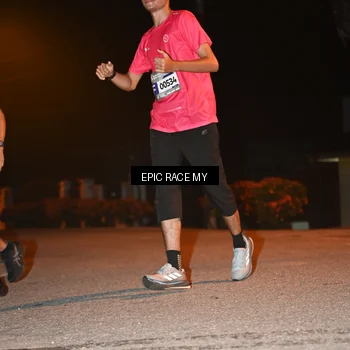 Runner Photo 8416873