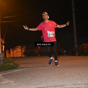 Runner Photo 8416899