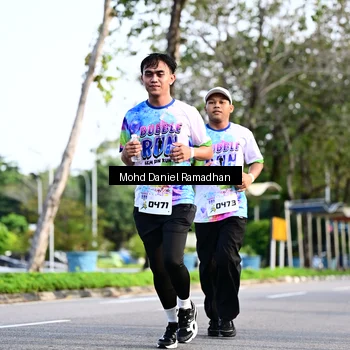 Runner Photo 8416923