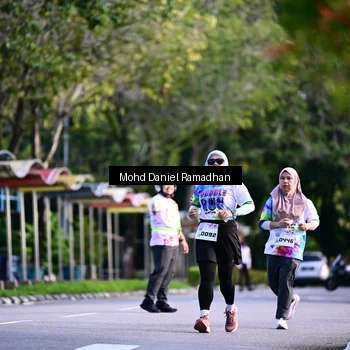 Runner Photo 8416932