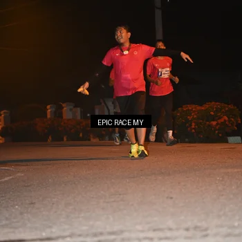 Runner Photo 8416936