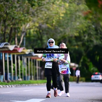 Runner Photo 8416943