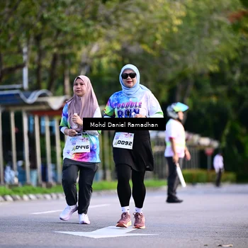 Runner Photo 8416944