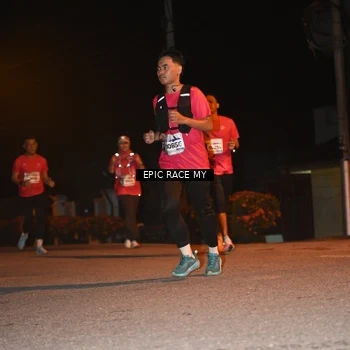 Runner Photo 8416975