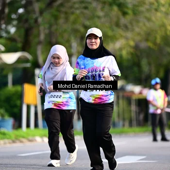 Runner Photo 8416993