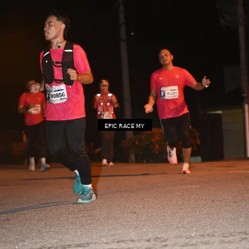 Runner Photo 8416995