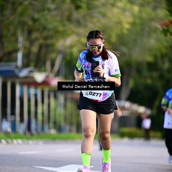 Runner Photo 8416999
