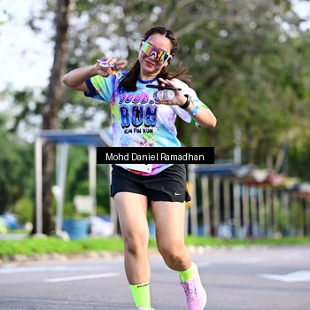 Runner Photo 8417016