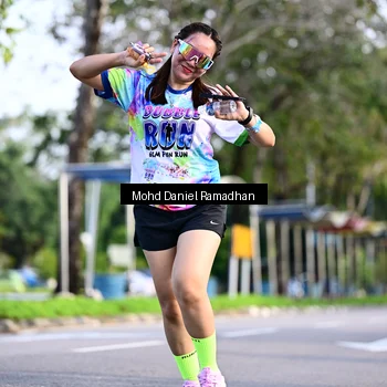 Runner Photo 8417023