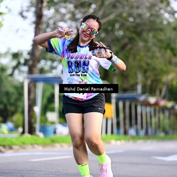 Runner Photo 8417024