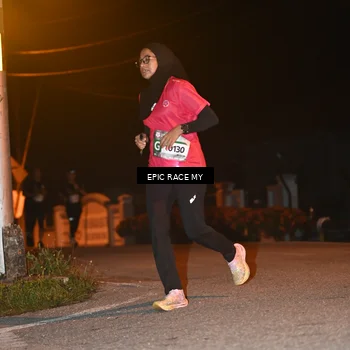 Runner Photo 8417028