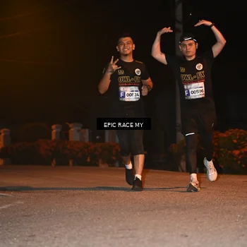 Runner Photo 8417034