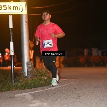 Runner Photo 8417059