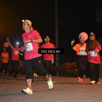 Runner Photo 8417072