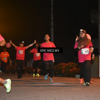 Runner Photo 8417077