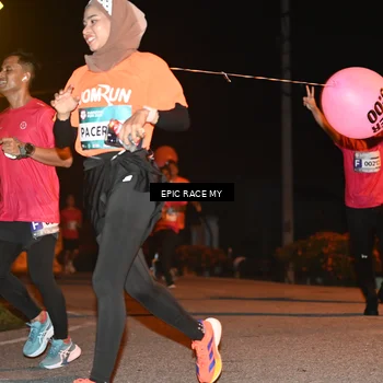 Runner Photo 8417086