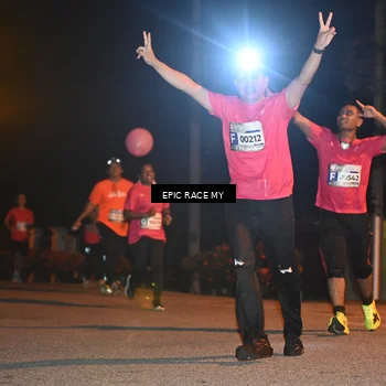 Runner Photo 8417103
