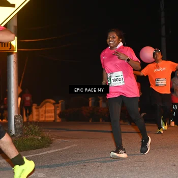 Runner Photo 8417115