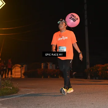 Runner Photo 8417122