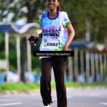 Runner Photo 8417125