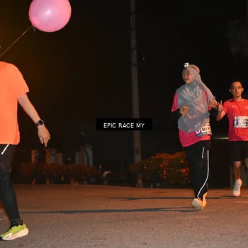 Runner Photo 8417126