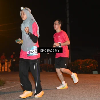 Runner Photo 8417137