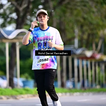 Runner Photo 8417144