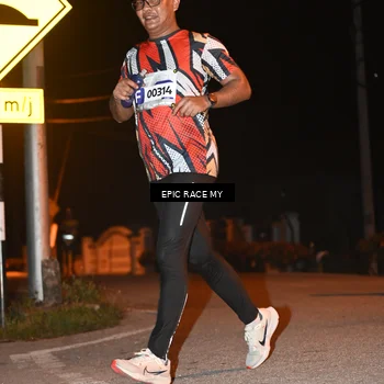 Runner Photo 8417154