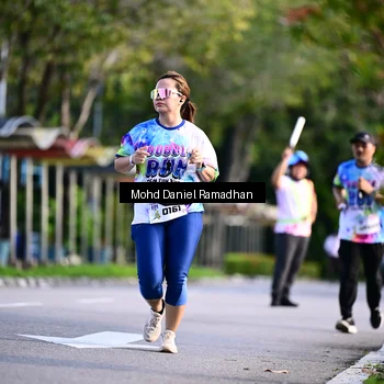Runner Photo 8417169