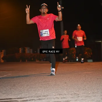 Runner Photo 8417188