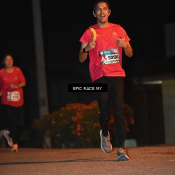 Runner Photo 8417211