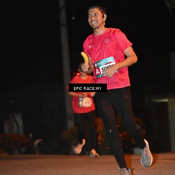 Runner Photo 8417216