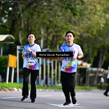 Runner Photo 8417233