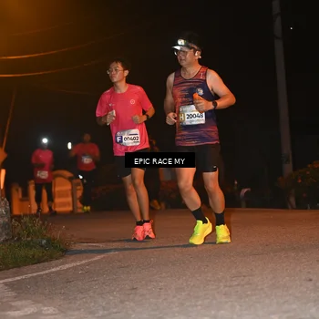Runner Photo 8417253