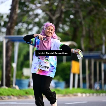 Runner Photo 8417276