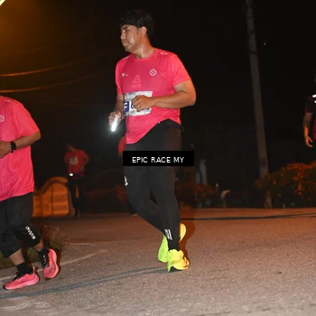 Runner Photo 8417279