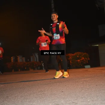 Runner Photo 8417281