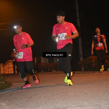 Runner Photo 8417282