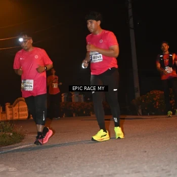 Runner Photo 8417316