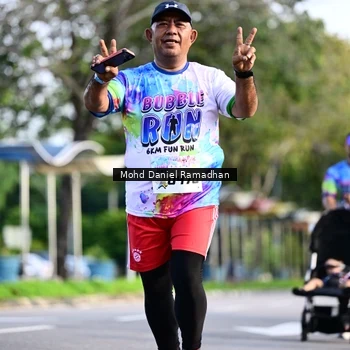 Runner Photo 8417317