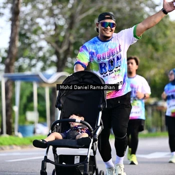 Runner Photo 8417329