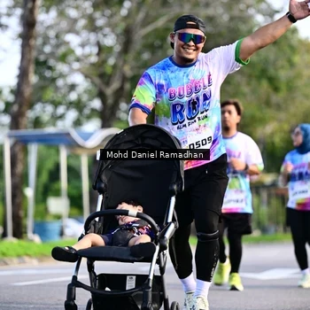Runner Photo 8417330