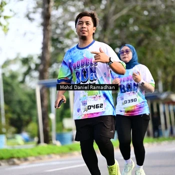 Runner Photo 8417346