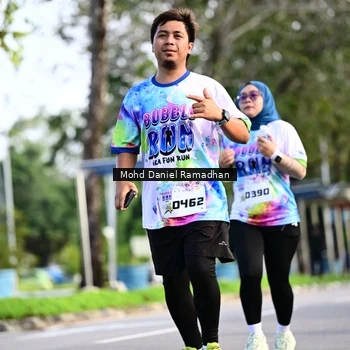 Runner Photo 8417354