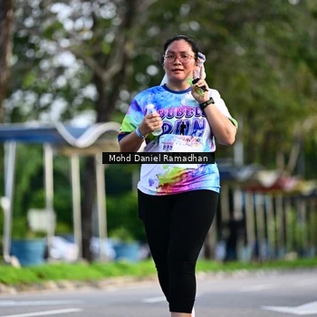Runner Photo 8417373