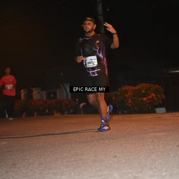 Runner Photo 8417387
