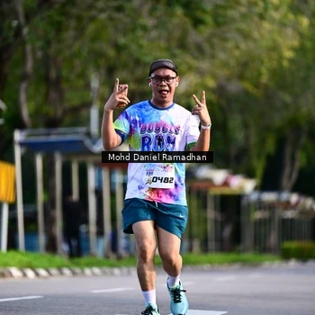 Runner Photo 8417392
