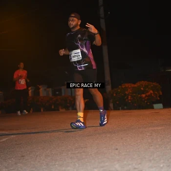 Runner Photo 8417397