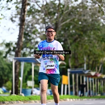 Runner Photo 8417414